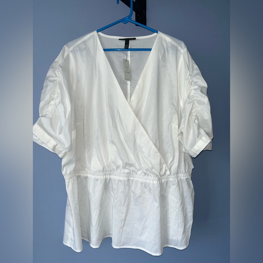 Lane Bryant Peplum Puff Ruched Sleeve Surplice Neck White Top 22/24